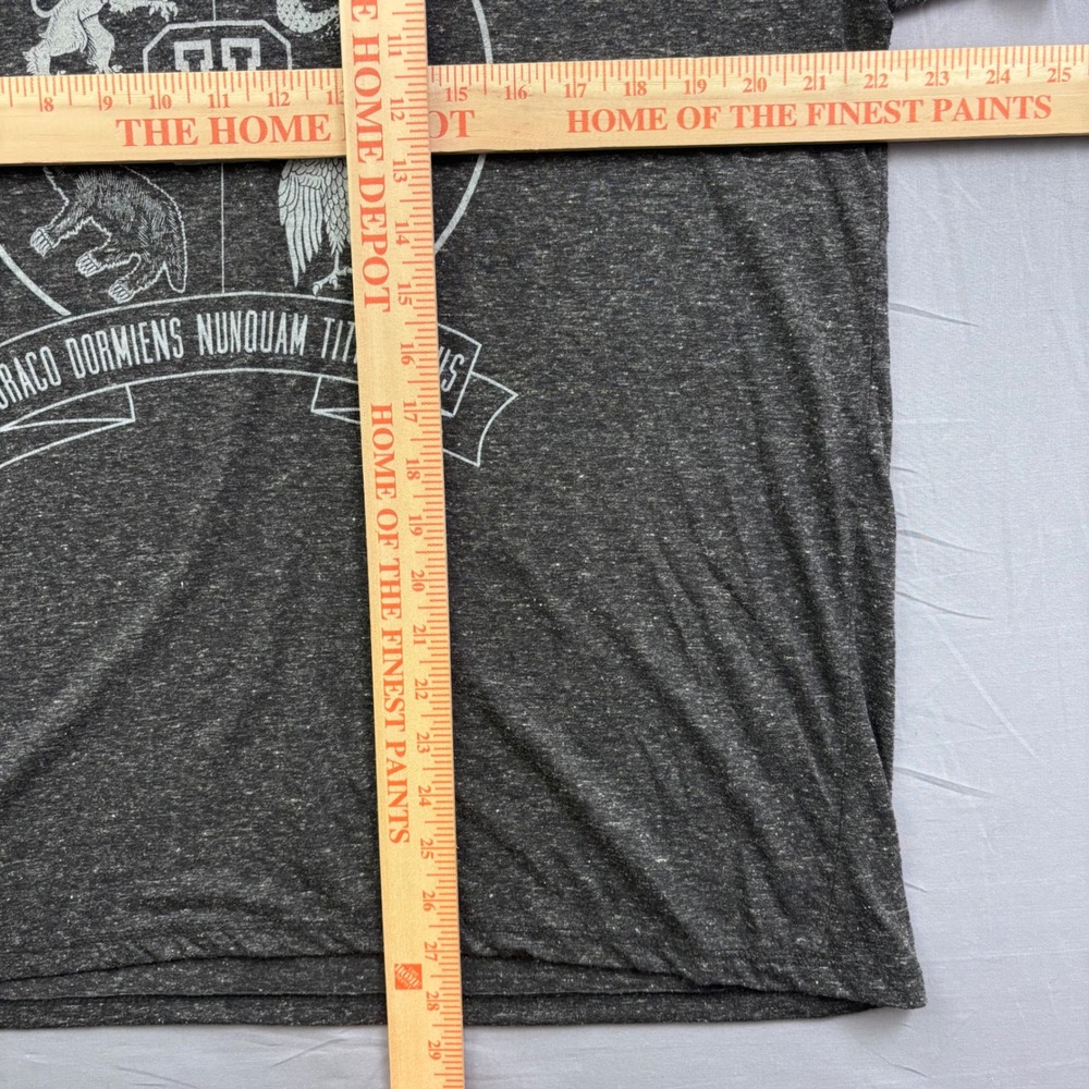 Harry Potter Hogwarts Crest Graphic Tee Charcoal Grey Linen Blend Shirt XL - Picture 6 of 6